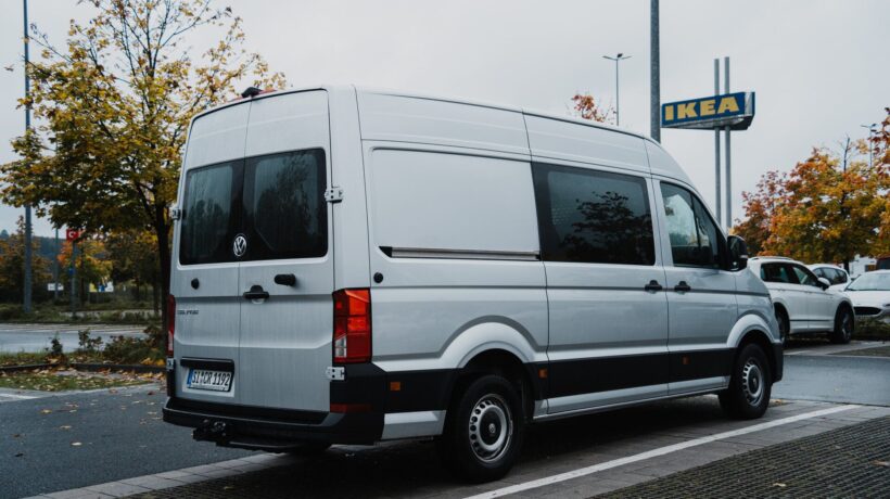 Rück-/Seitenansicht eines VW Crafters | Transporter mieten